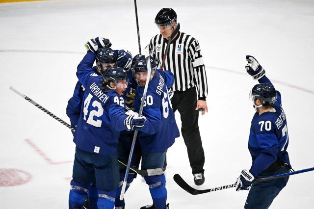 开云电竞登录入口-冬奥20日看点：首金得主争最后一金 男冰俄芬争雄